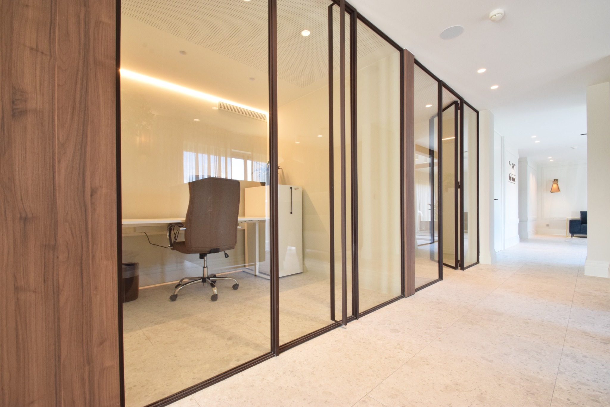 Glazen corridor